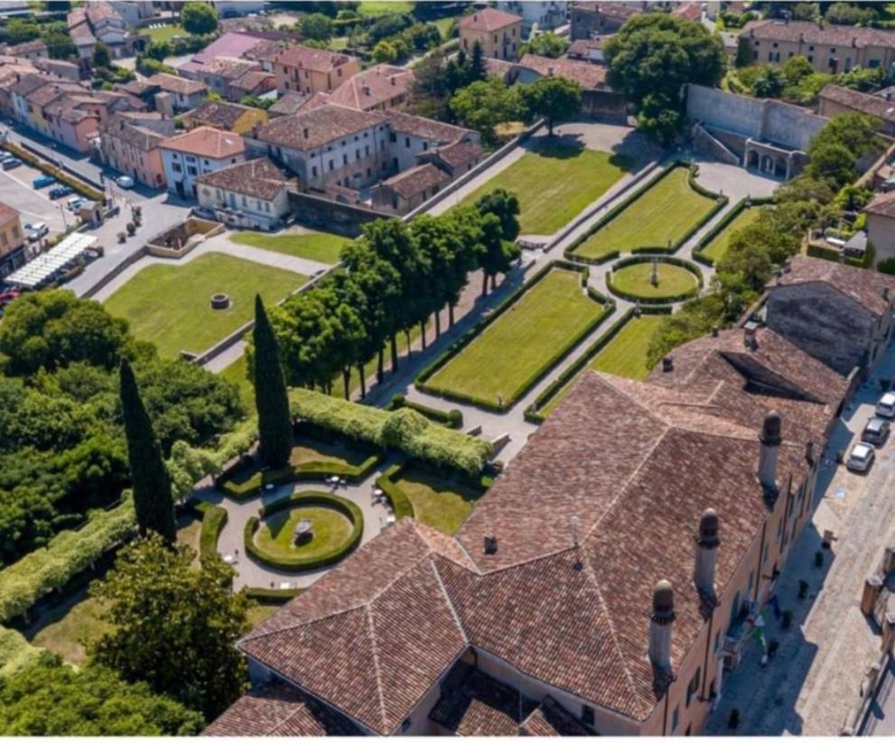 Pace, Luminosita E Comodita A Due Passi Dal Garda Volta Mantovana Exteriör bild